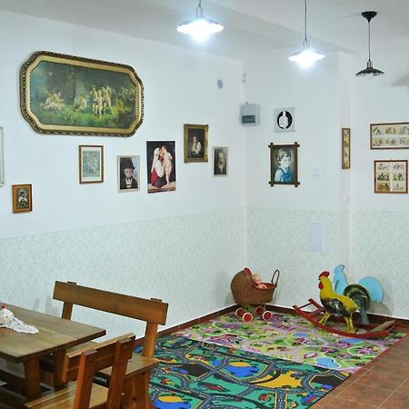 Restaurace A Penzion Ubrousku Prostri Se Nová Bystřice エクステリア 写真